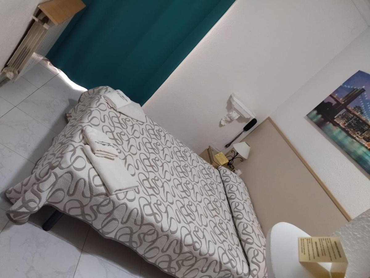 Hostel Alhambra